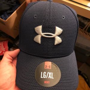 Fitted baseball cap